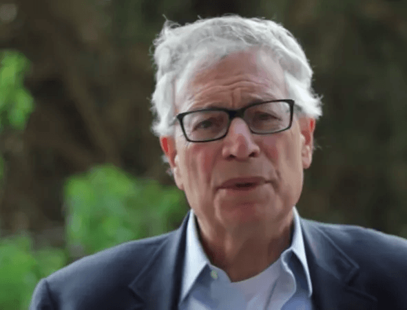 Howard David Sterling